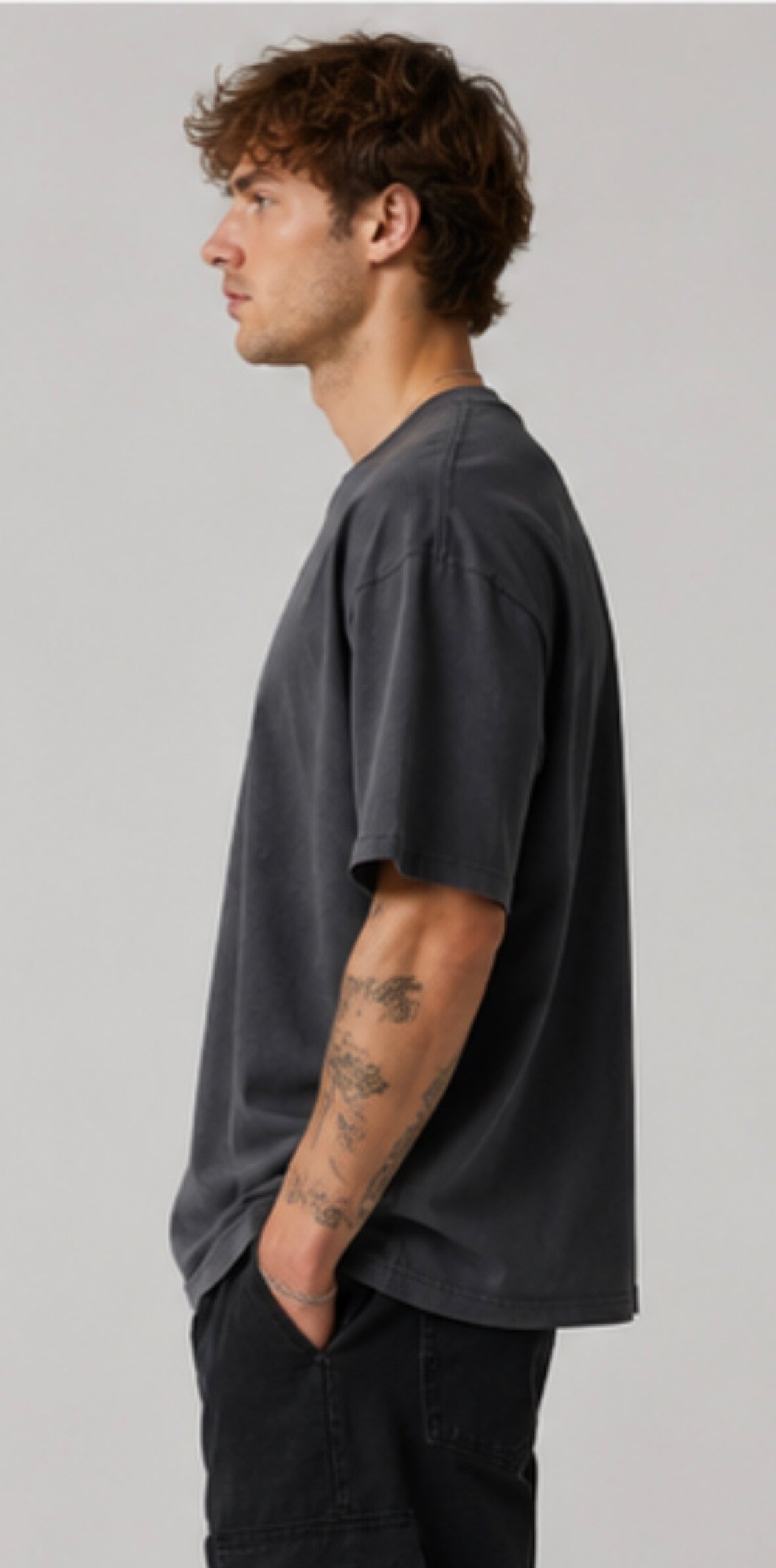 PEACE T-shirt